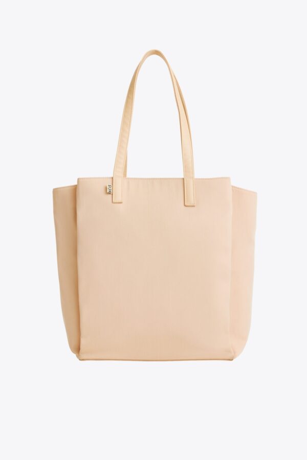 Resale The Commuter Tote in Beige - Image 17